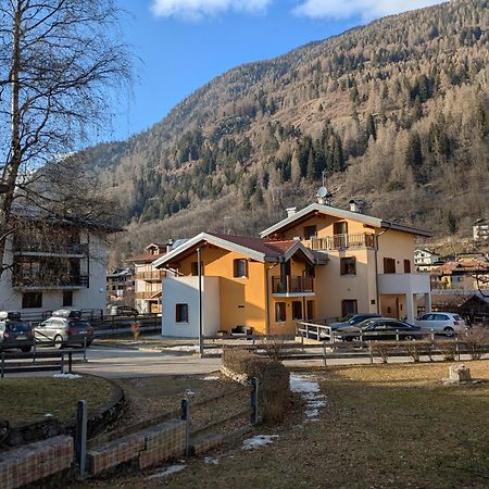 Casa Vacanze Martinelli Pellizzano Esterno foto